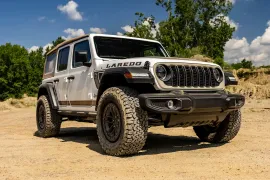 Jeep 为 2027 Wrangler 特别版重启经典 Laredo 版本