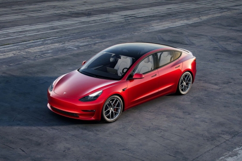 2023 新款要来了！特斯拉 Tesla Model 3 再度降价：更超值