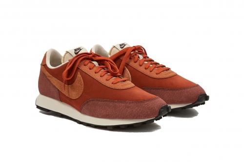 Nike Daybreak 最新配色「Orange/Pueblo Brown」鞋款发布