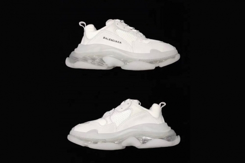 Balenciaga Triple S 全新气垫版本曝光