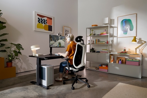 Herman Miller × Logitech G 全新电竞椅 Vantum 正式登场