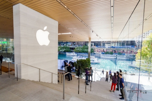 富可敌国！Apple 成为首间市值达到一万亿美元公司