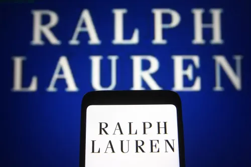 Ralph Lauren 2025 Q1 财报显示净利大增 30%