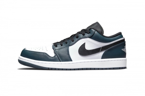 率先近赏 Air Jordan 1 Low 全新「Dark Teal」配色版本鞋款