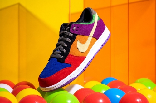 打造 Nike Dunk Low「Viotech」经典复刻鞋款图辑