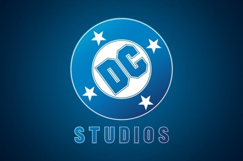 DCU 正式启动！James Gunn 揭晓 DC Studios 最新专属 LOGO