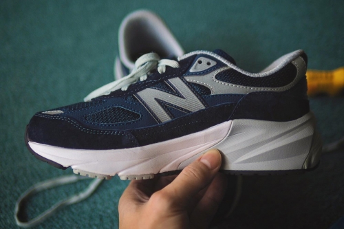 FuelCell 科技入魂，New Balance 990v6「Navy」配色鞋款释出