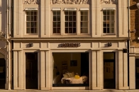 Jacquemus 新控股公司估值超 5 亿美元