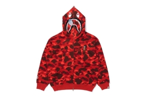 BAPE × Stray Kids 全新联名系列登场