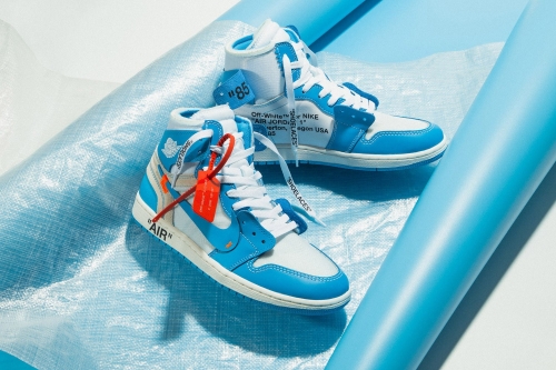 近赏 Virgil Abloh × Air Jordan 1「UNC」别注配色鞋款