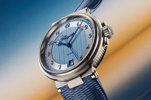 Breguet 为 Marine 系列推出周年纪念「Quai de L’Horloge」机刻雕花表盘