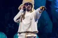 Bad Bunny《DeBÍ TiRAR MáS FOToS》重登《Billboard 200》冠军宝座