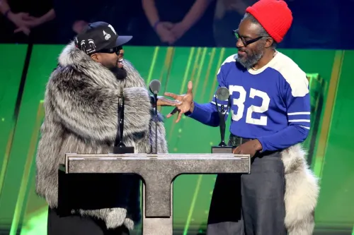 OutKast 控告 Ovrkast 侵犯商标权,指其违反改艺名协议