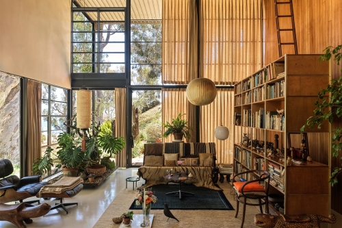 经历洛杉矶野火之后，洛杉矶传奇名宅 Eames House 现已重新开放