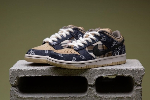 率先预览 Travis Scott × Nike SB Dunk Low 全新配色上脚及近赏图辑