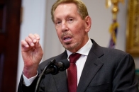 Oracle 联合创办人 Larry Ellison 跃升全球第二富豪
