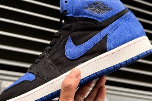 率先近赏 Air Jordan 1 经典配色复刻「Royal Reimagined」鞋款