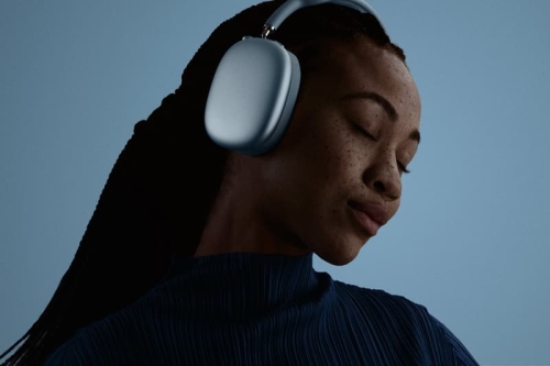 Apple 宣布推出 AirPods Max 2 耳机