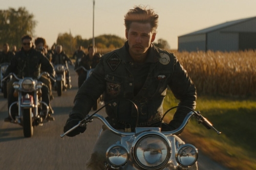 浴血重机帮！Tom Hardy、Austin Butler 主演《不羁骑士 The Bikeriders》最新预告登场