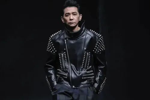 NEIGHBORHOOD 发布 2026 繁复硬朗秋冬基础单品