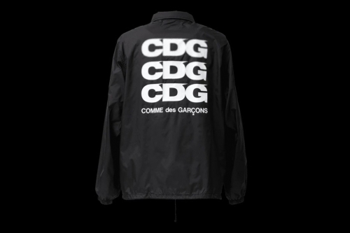 COMME des GARCONS CDG 人气教练夹克再次回归上架