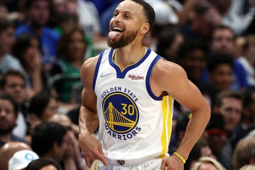 Stephen Curry 将与 Under Armour 签订价值 $10 亿美元的终身合约