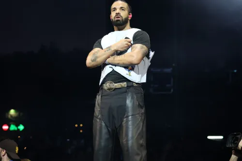消息称 Drake 有望成为 2027 年 Coachella 音乐节领衔嘉宾