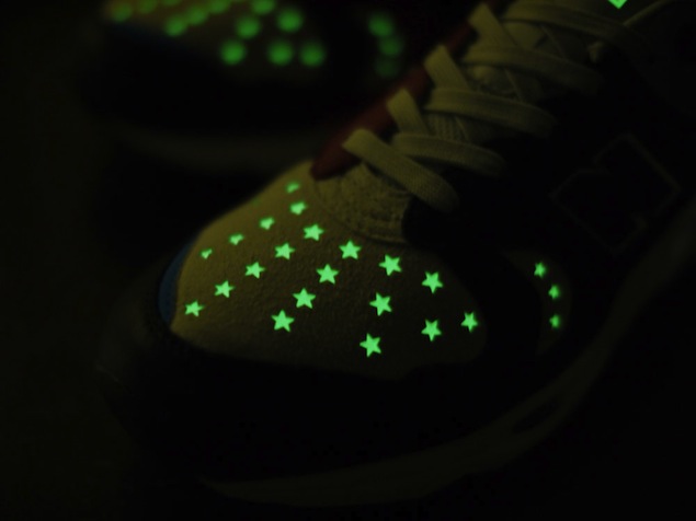 Whiz × Mita Sneakers × New Balance 2012 CM1700 夜星鞋款