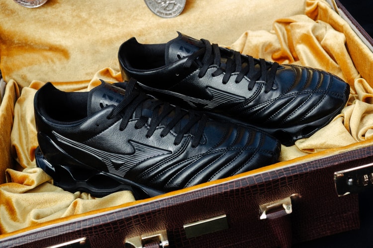 经典足球鞋 Mizuno Morelia 面世 40 周年 Mizuno Sportstyle 推出限量别注 Wave Prophecy Morelia Neo