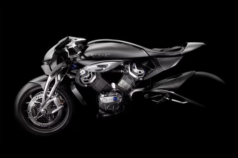 Richard Mille 携手 Brough Superior 打造全球限定 150 辆 RMB01 竞速车型