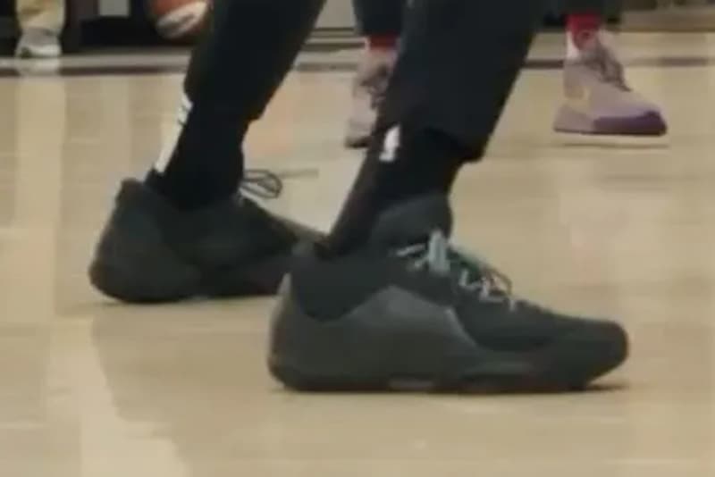 LeBron James 率先曝光个人全新签名战靴 Nike LeBron 23