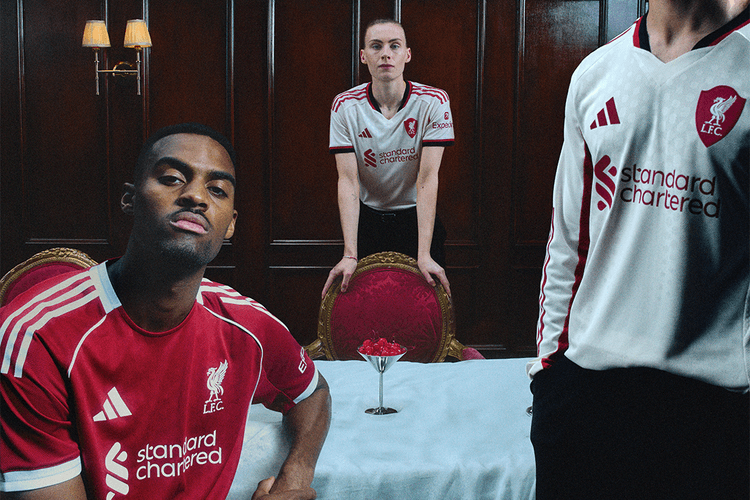 adidas × Liverpool FC 2025/26 新球季战衣登场