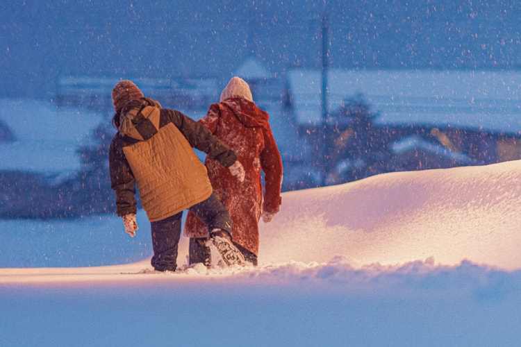 是枝裕和 × 藤本树:《蓦然回首》真人版电影超特报前导预告释出